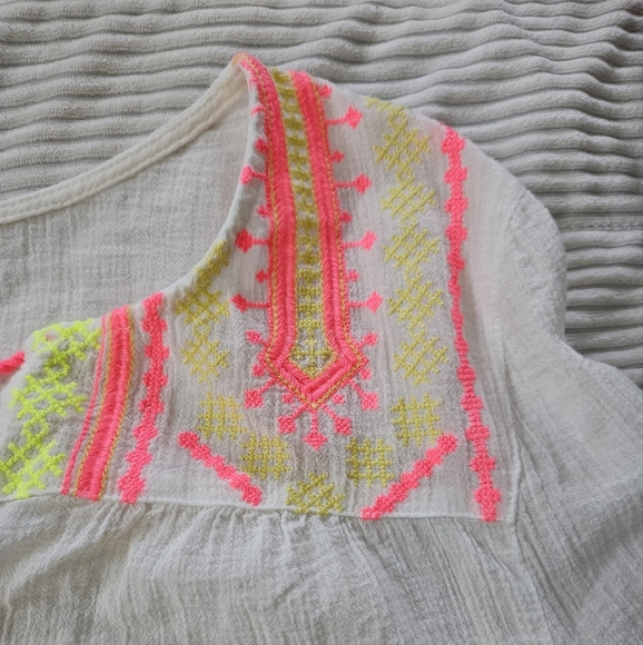 Decree Women's White and Pink Embroidered Top. Size M - Picture 5 of 8